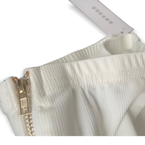 🤐 Zippered Women’s Leggings - Picture 4 of 10